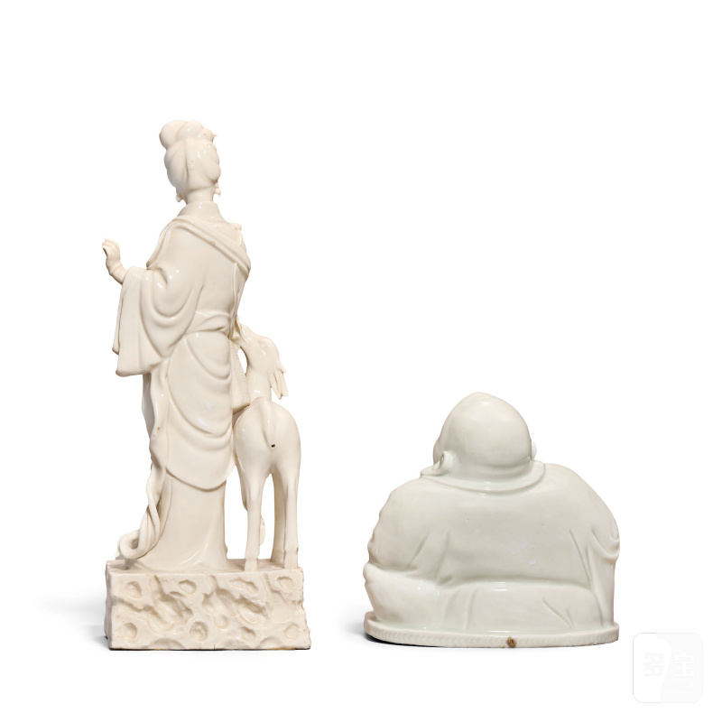 清 德化窯布袋和尚及麻姑獻壽像 | A BLANC-DE-CHINE FIGURE OF BUDAI AND A BLANC-DE-CHINE FIGURE OF MAGU - 图2